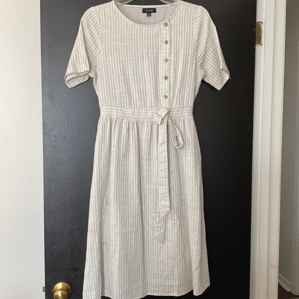 Roolee nursing friendly dress size small